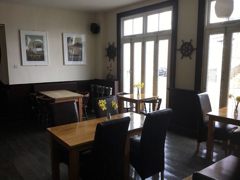 The Dock Inn Penzance Ngoại thất bức ảnh